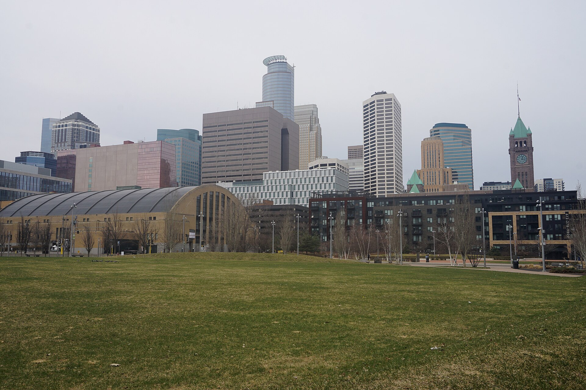 The Minneapolis, Minnesota skyline